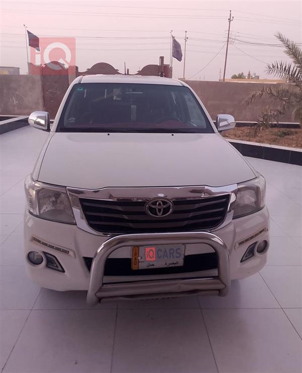 تۆیۆتا هایلۆکس 2015  بۆ فرۆشتن لە عێراق - بەسڕا